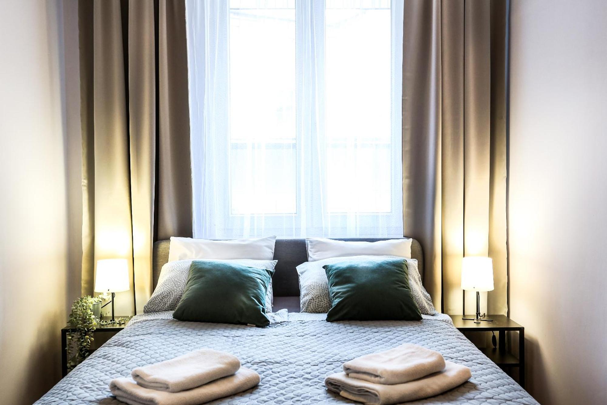 Fully-Furnished Apartment With Air Conditioning For Families, Cracow Old Town Krasków Exterior foto