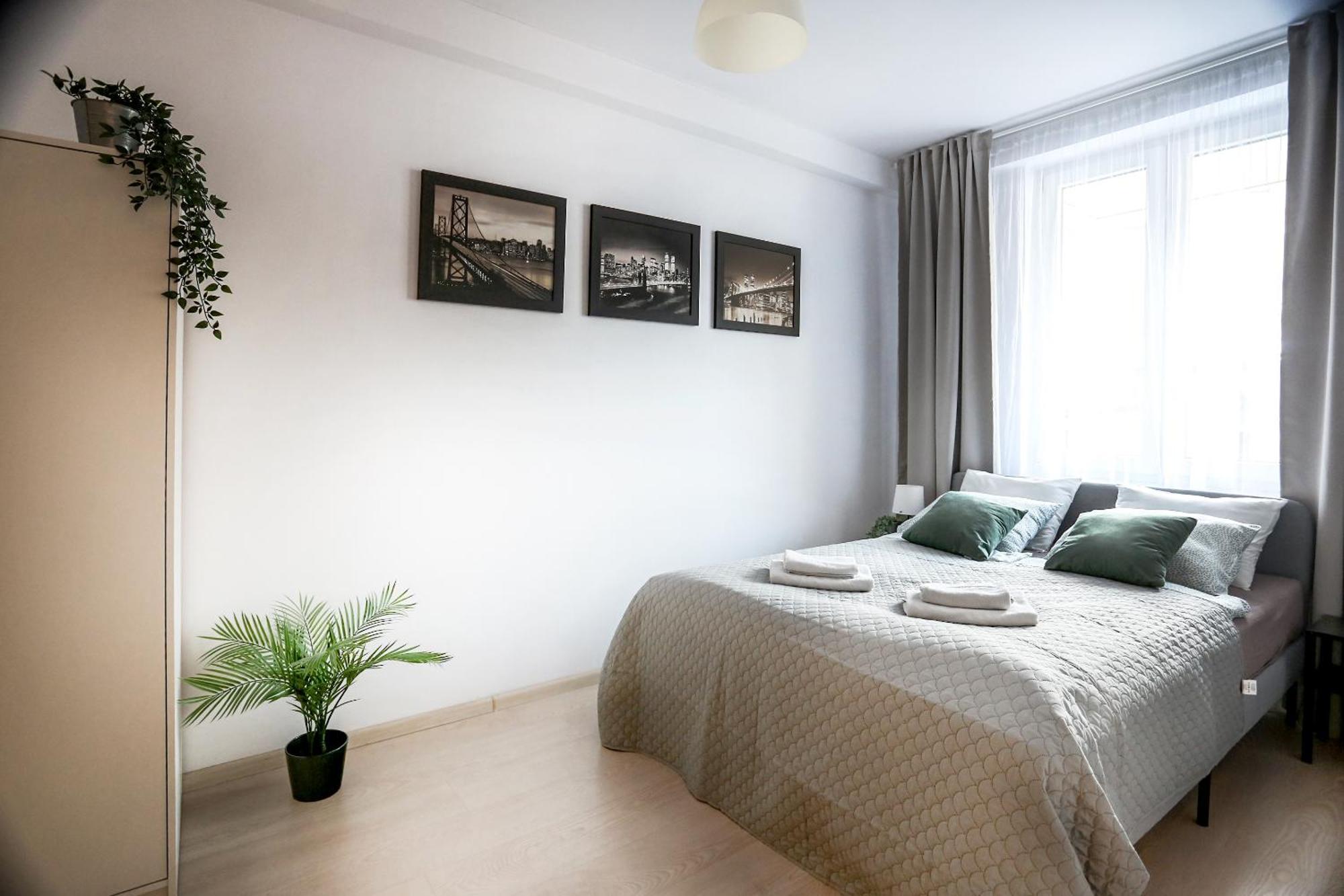 Fully-Furnished Apartment With Air Conditioning For Families, Cracow Old Town Krasków Exterior foto