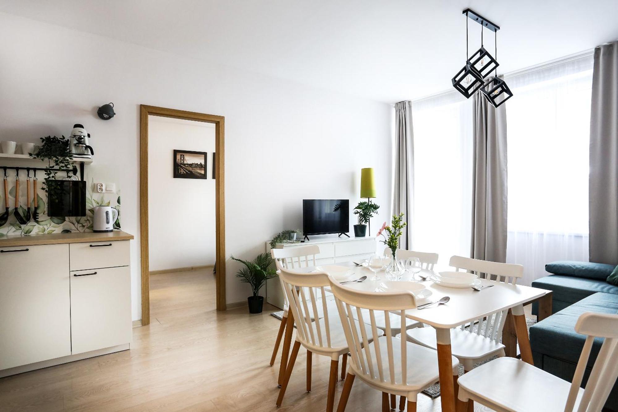 Fully-Furnished Apartment With Air Conditioning For Families, Cracow Old Town Krasków Exterior foto