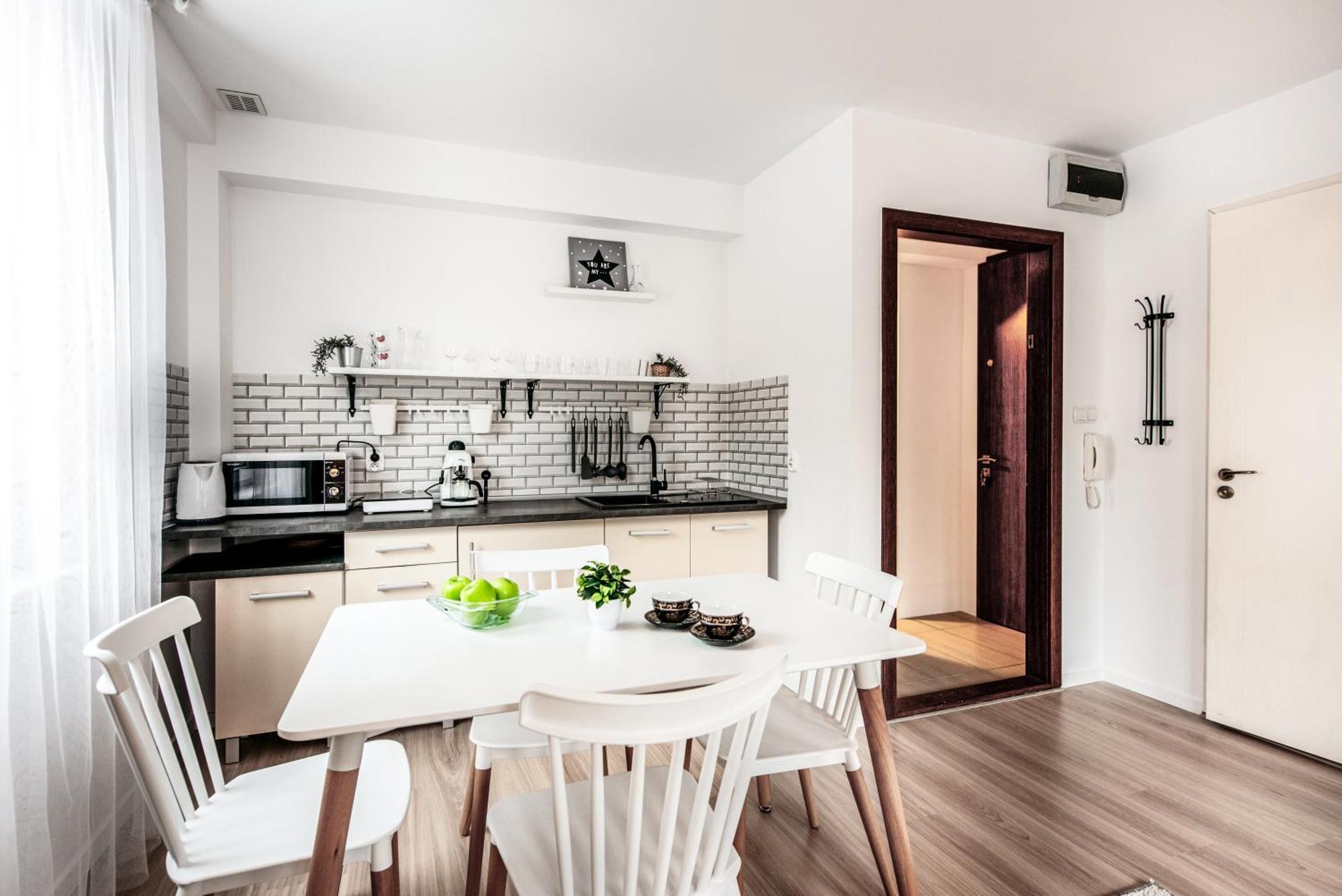 Fully-Furnished Apartment With Air Conditioning For Families, Cracow Old Town Krasków Exterior foto