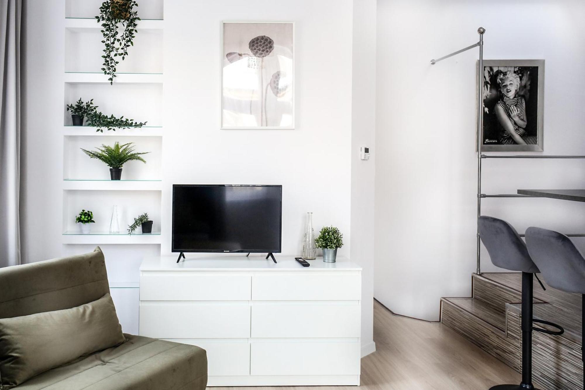 Fully-Furnished Apartment With Air Conditioning For Families, Cracow Old Town Krasków Exterior foto