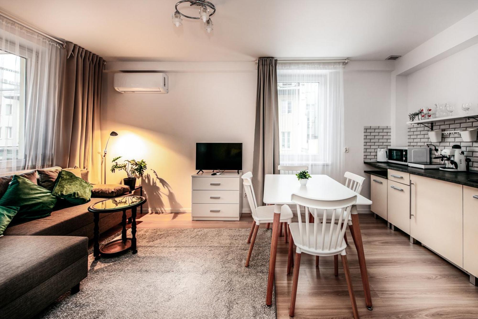 Fully-Furnished Apartment With Air Conditioning For Families, Cracow Old Town Krasków Exterior foto