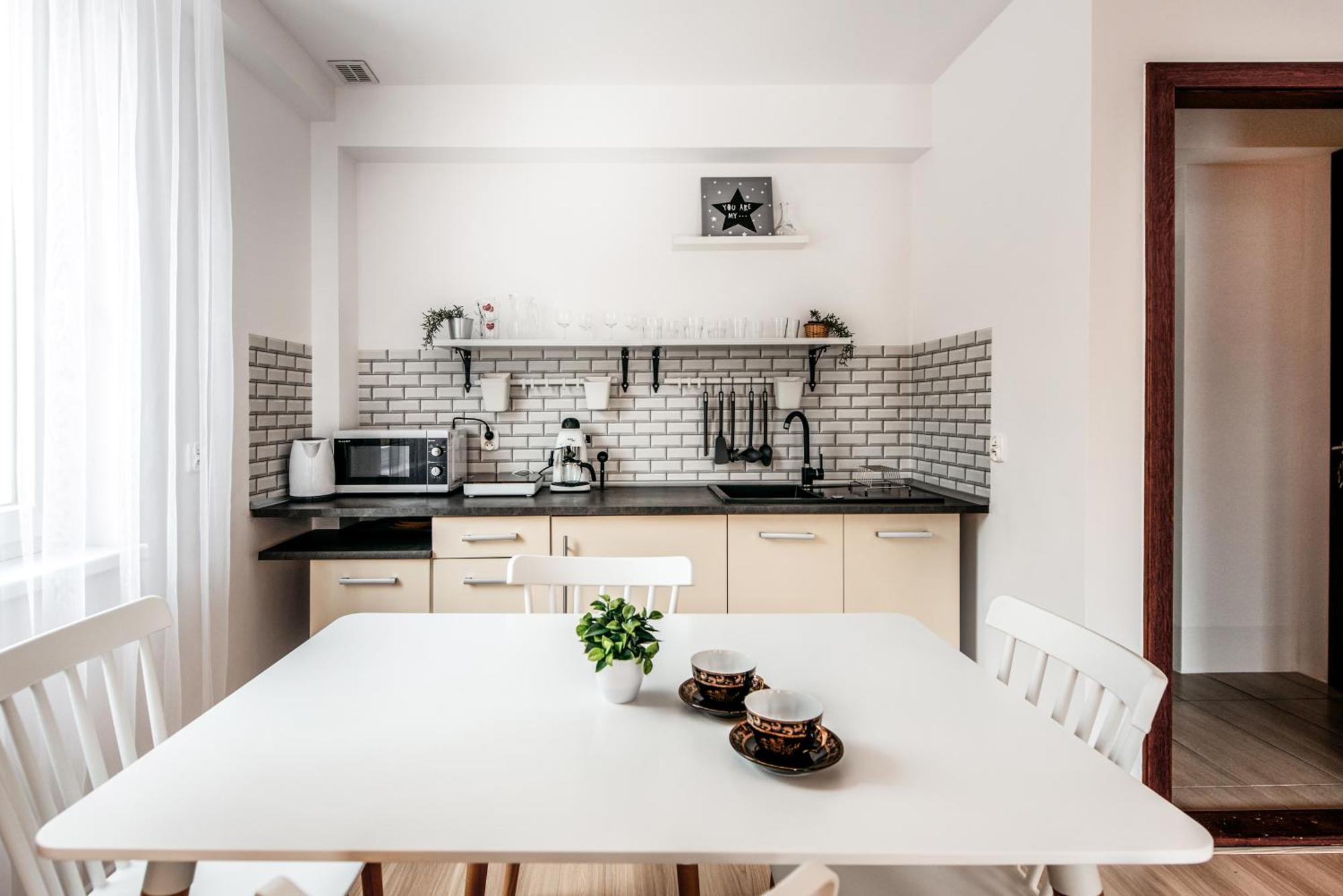 Fully-Furnished Apartment With Air Conditioning For Families, Cracow Old Town Krasków Exterior foto