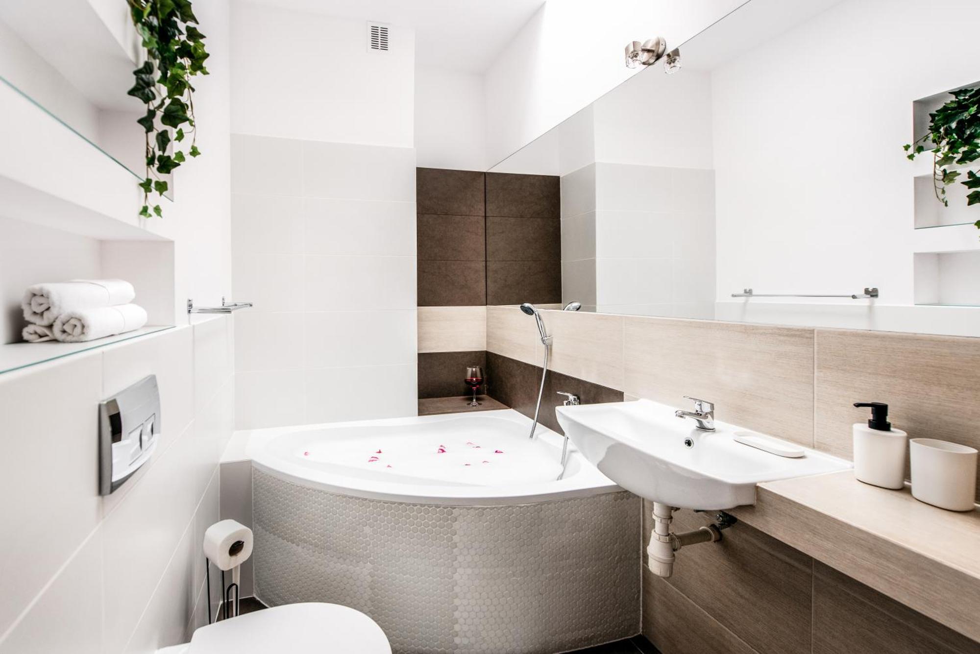 Fully-Furnished Apartment With Air Conditioning For Families, Cracow Old Town Krasków Exterior foto