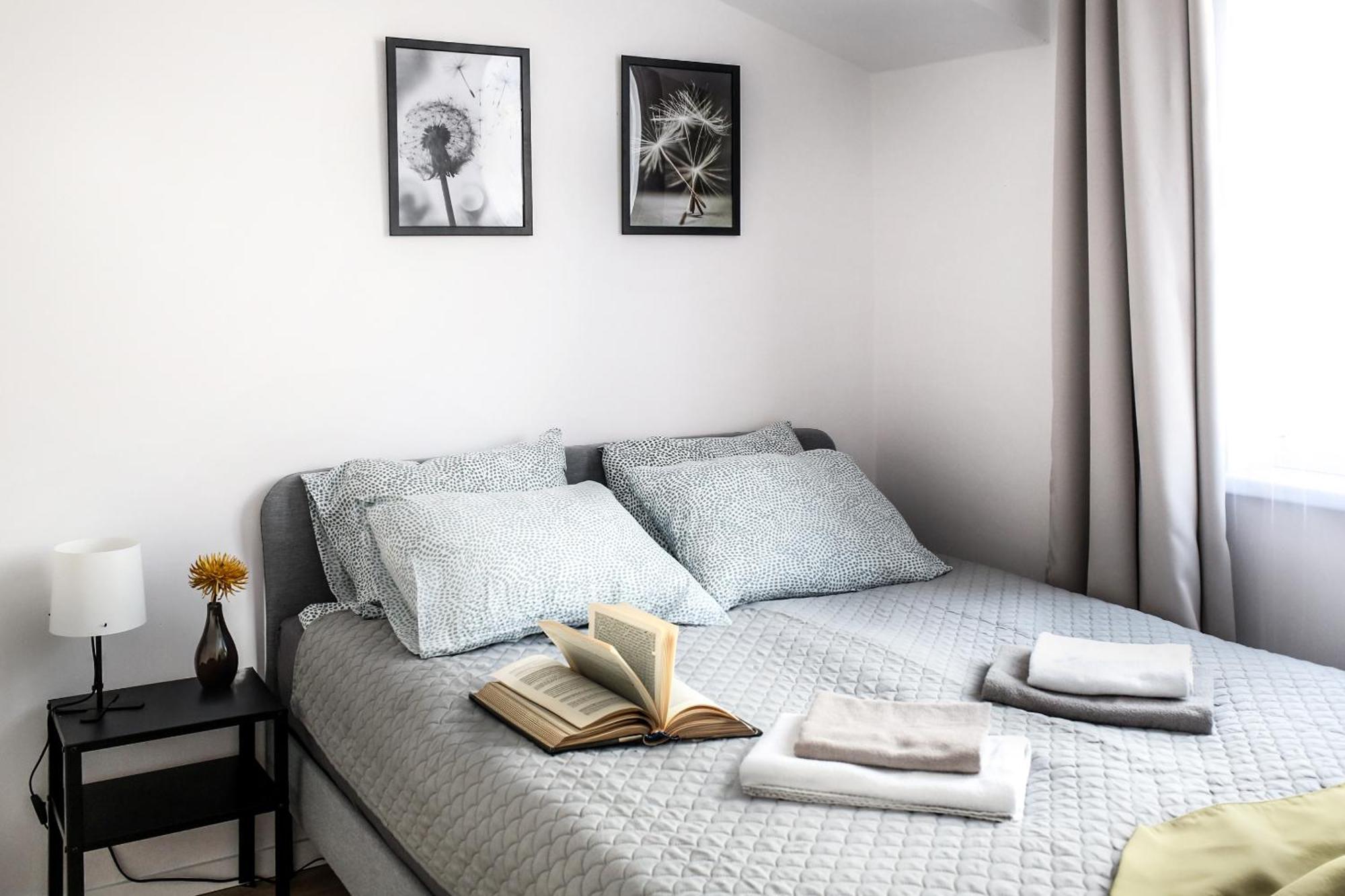 Fully-Furnished Apartment With Air Conditioning For Families, Cracow Old Town Krasków Exterior foto